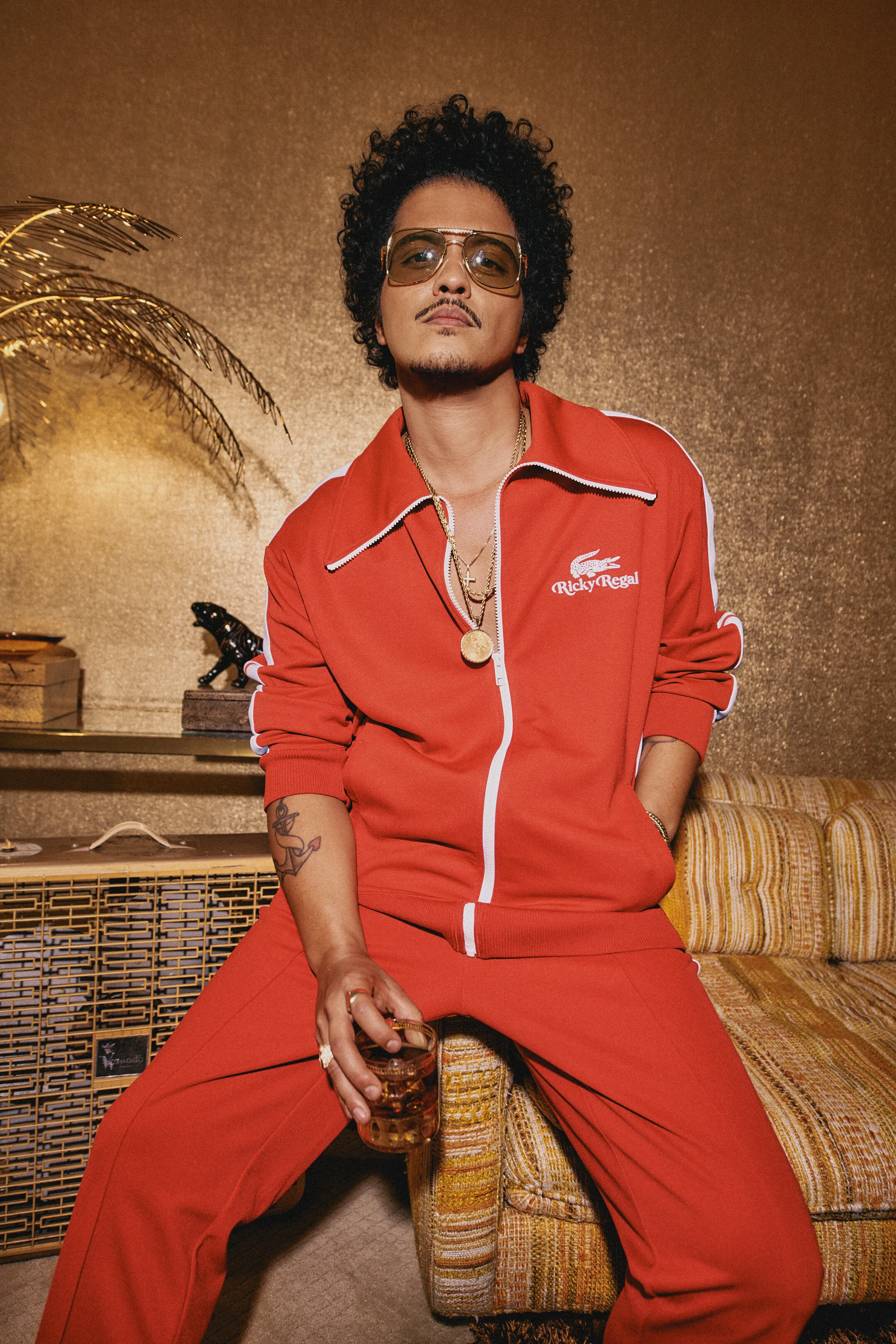 BRUNO MARS + LACOSTE PARTNER UP — DISTINCT HOMME